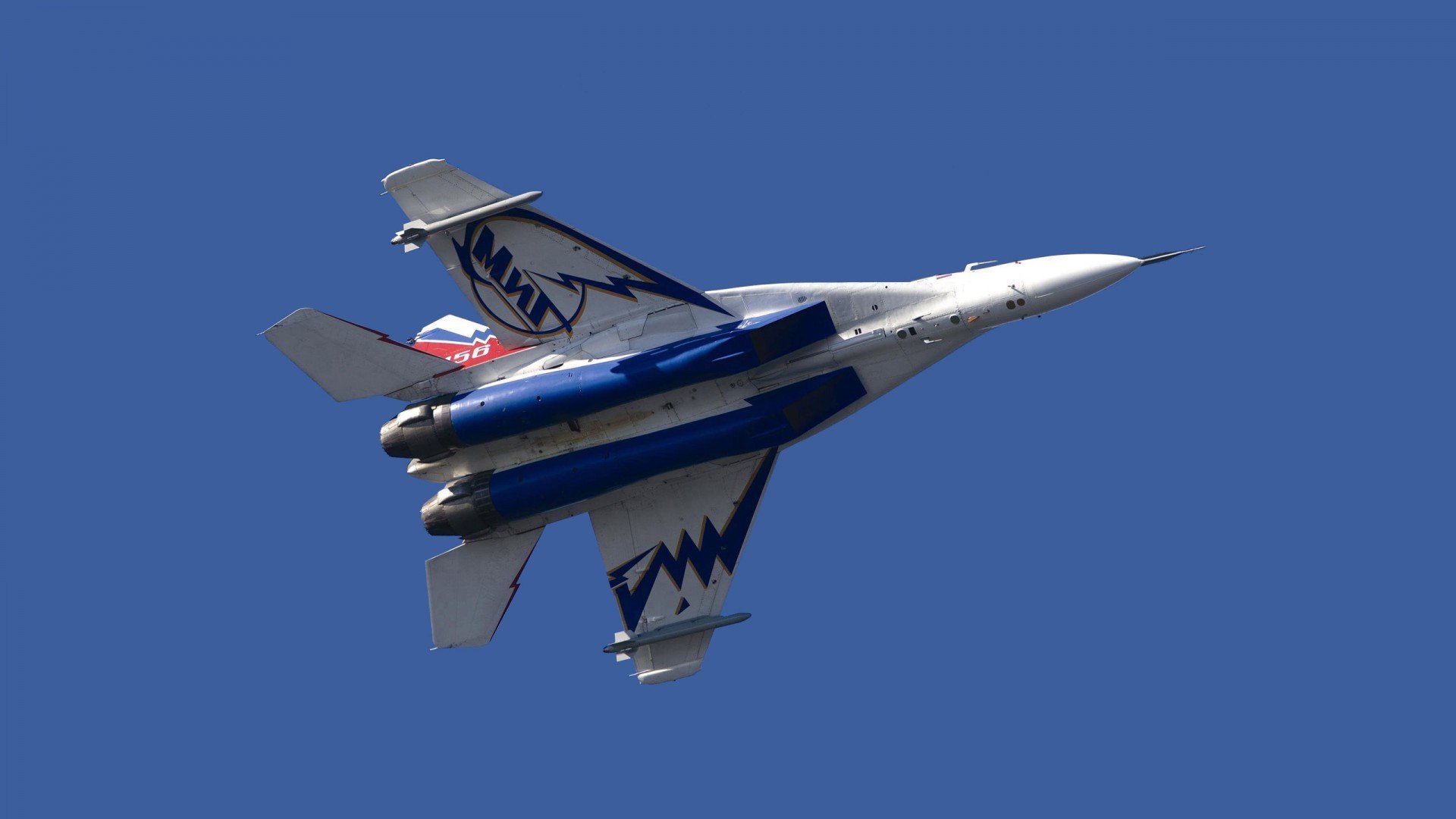 皇马核心受伤 球队战绩略显低迷，皇马中场核心