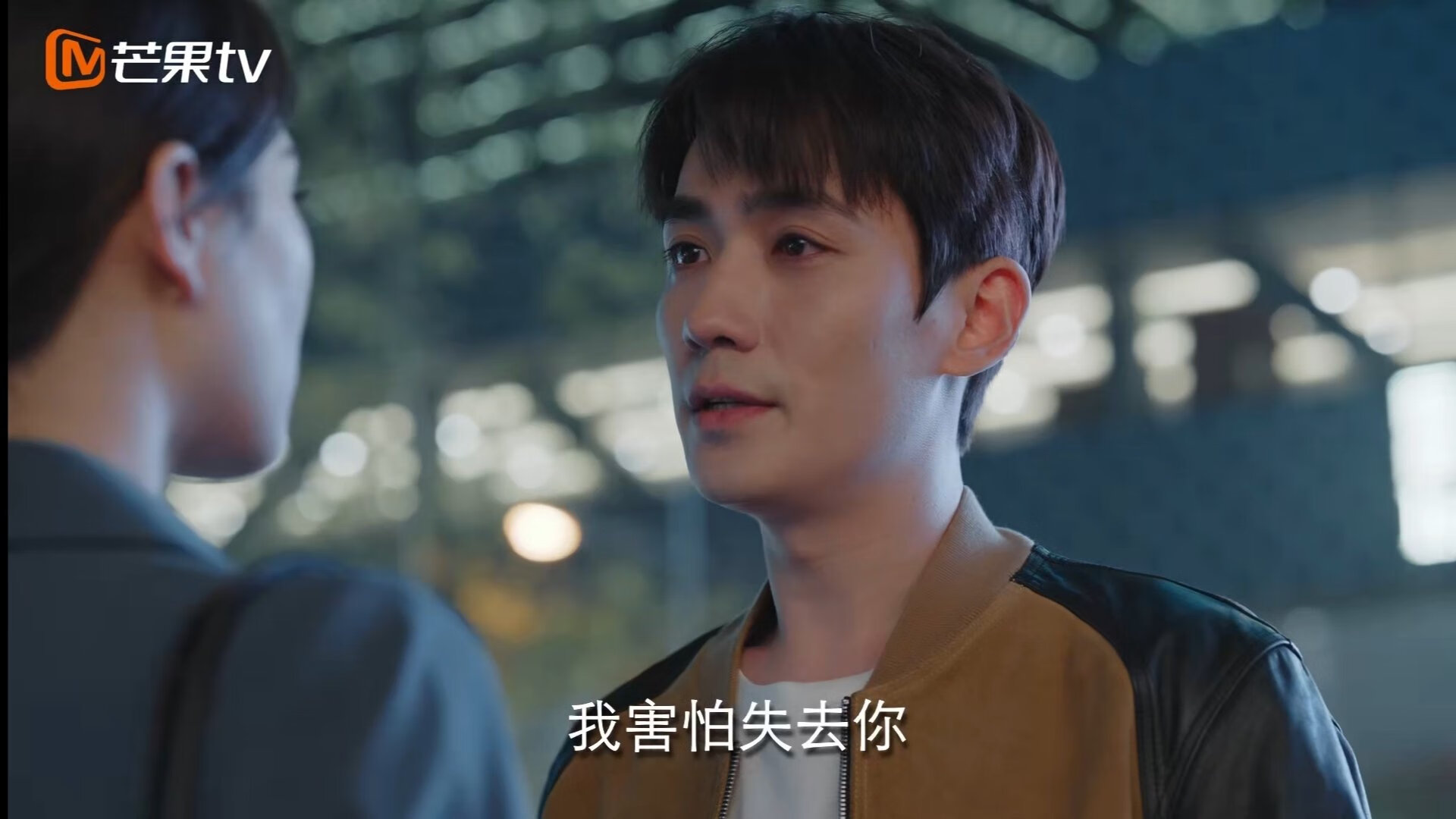 战术执行细节果断,如 power play 抢攻效率高,战术抢跑